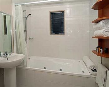 Riccarton Motor 3* Christchurch